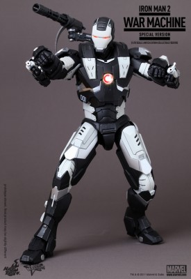 Hot-Toys_IM2_War-Machine-Special-Version_PR3.jpg