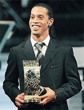 RONALDINHO.gif